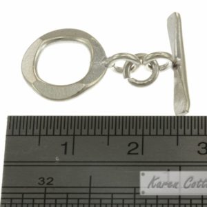 Alternative view of Karen Hill Tribe Silver Plain Flat Round Toggle : F12-004